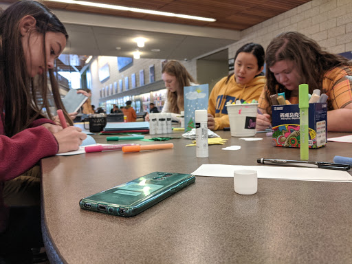 CARDS OF KINDNESS: The Sophomore Class Council hosted a card-making event Wednesday morning, where they offered cookies to anyone who made a card for the old folks’ home.